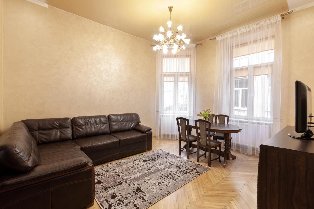 Alfa Apartments Levytskoho Lviv Exterior foto