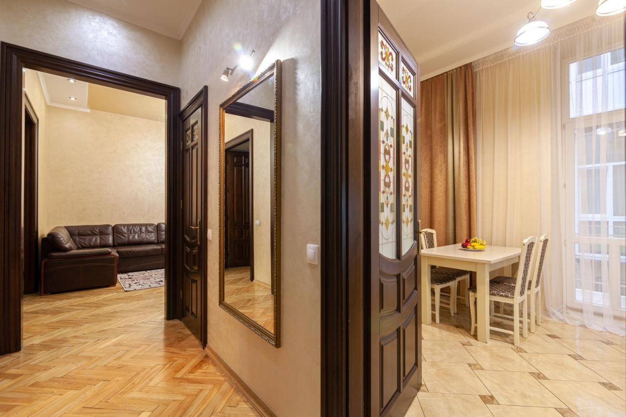 Alfa Apartments Levytskoho Lviv Exterior foto